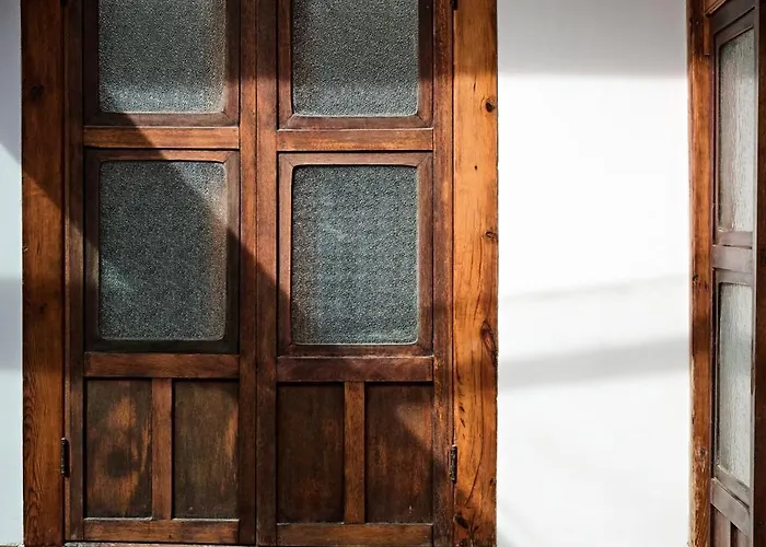 Award-winning Private Hanok With Atrium - *