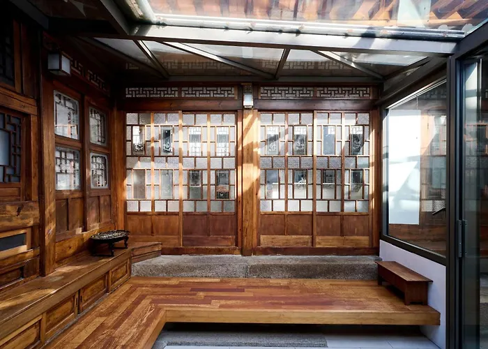 Award-winning Private Hanok With Atrium - 펜션 서울특별시