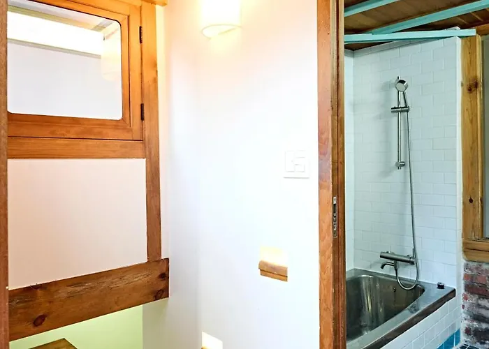 Award-winning Private Hanok With Atrium - 펜션 서울특별시